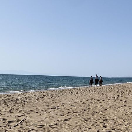 White Villas Douneika  外观 照片
